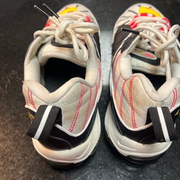 Sz 8 fair condition AIR MAX 98 \'CHROME YELLOW\'